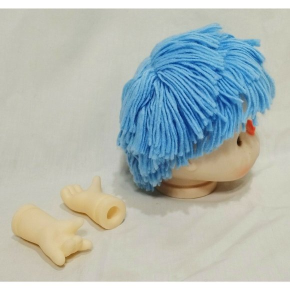 Doll Head Blue Hair with Hands 6" Caucasian out of package - Picture 3 of 9